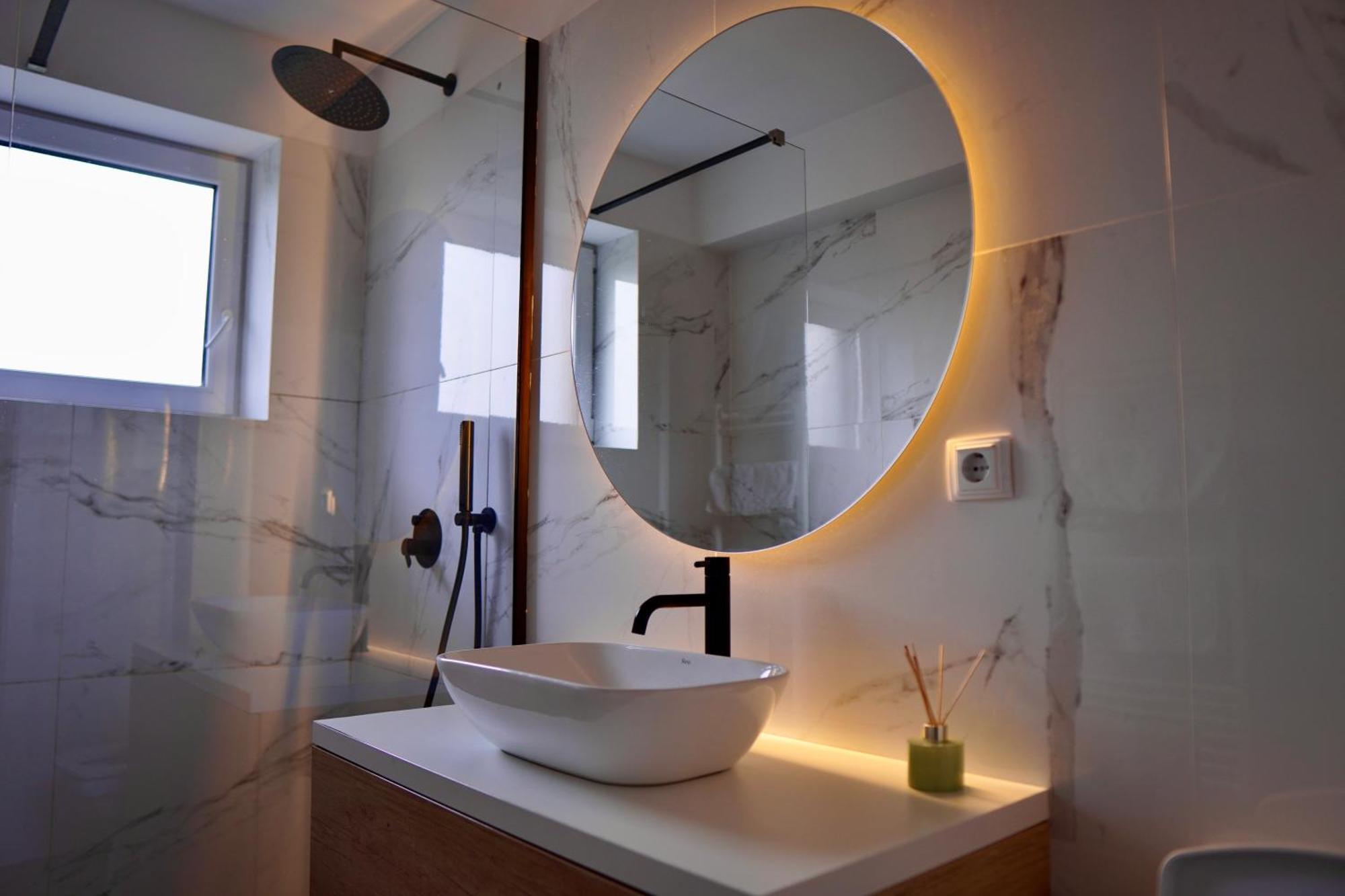 Coresi, 2 Camere, Sleeps 6 Large Private Garden Apartment Pets Welcome Brasov Exterior photo